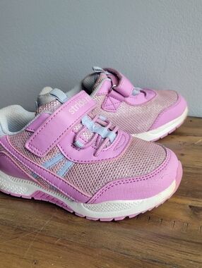 Stride Rite Toddler Girls Size 9 Shoes Sneaker Purple